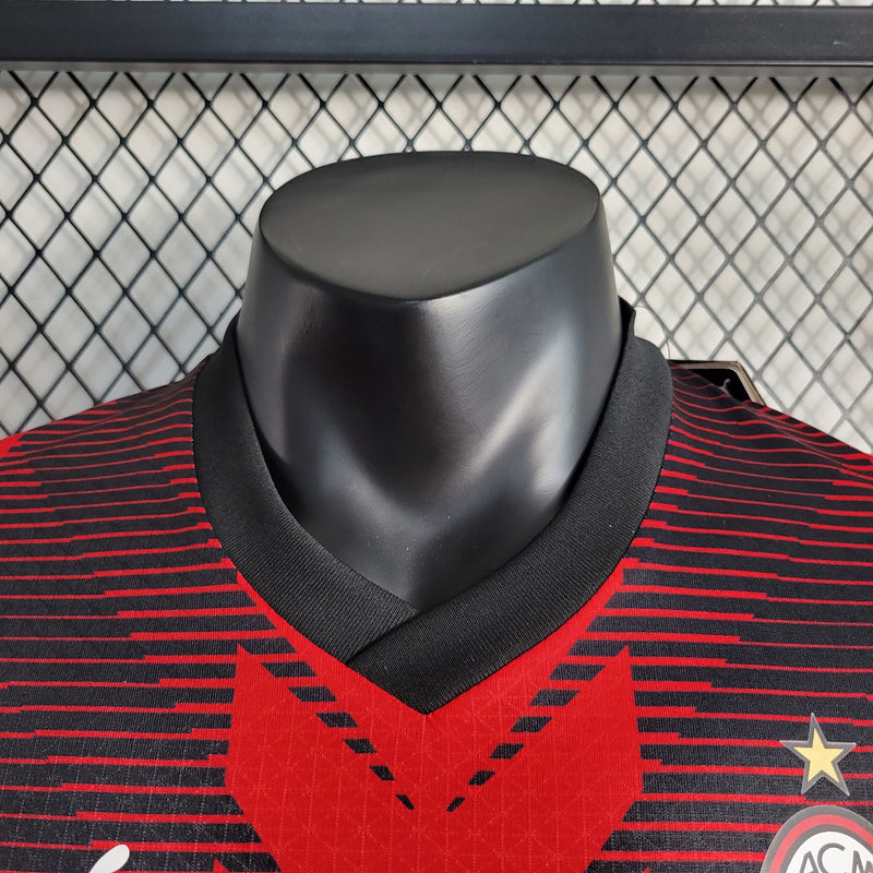 CAMISA VERSÃO PLAYER DO MILAN 23/24 VERMELHO E PRETO