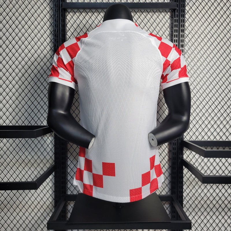 CAMISA VERSÃO PLAYER DA SELEÇÃO DA CROACIA 22/23 BRANCO E VERMELHO