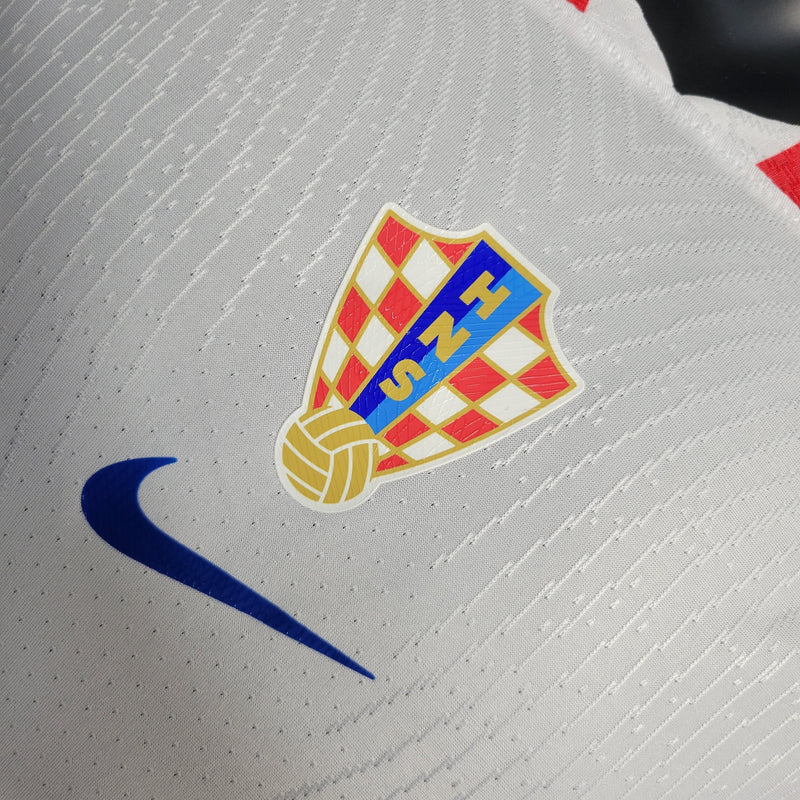 CAMISA VERSÃO PLAYER DA SELEÇÃO DA CROACIA 22/23 BRANCO E VERMELHO