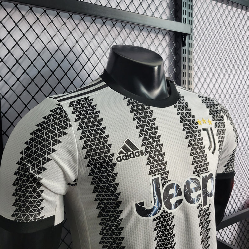 CAMISA VERSÃO PLAYER DA JUVENTUS 22/23 TRADICIONAL 2