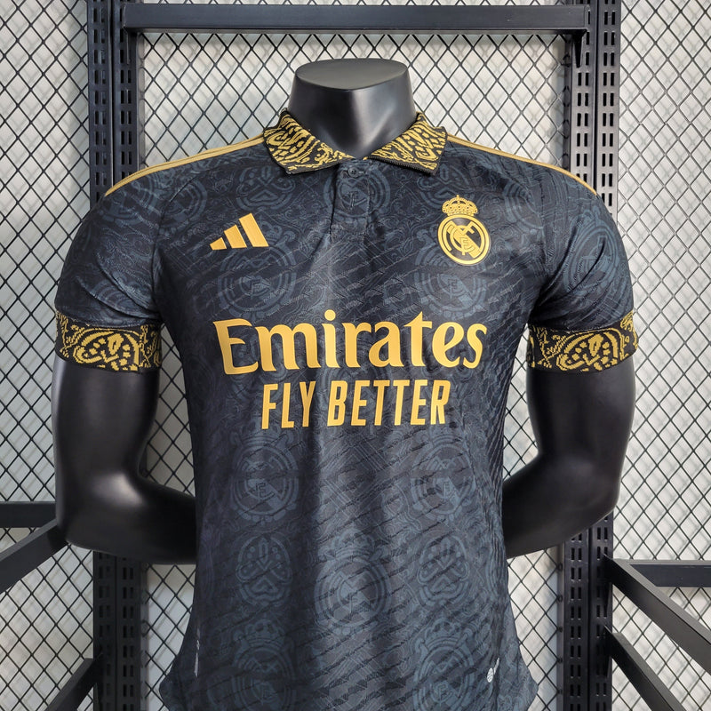 CAMISA VERSÃO PLAYER DO REAL MADRID 23/24 BLACK E DOURADO