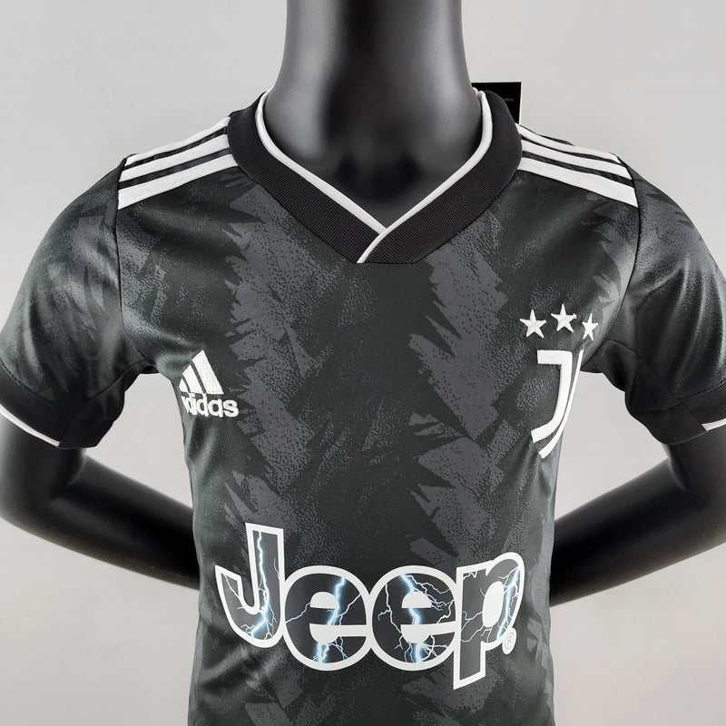 Conjunto Infantil Juventus 2022/23 - Away - ResPeita Sports 