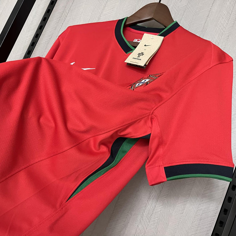 CAMISA DA SELEÇÃO DE PORTUGAL 24/25 VERMELHO