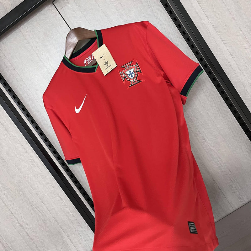 CAMISA DA SELEÇÃO DE PORTUGAL 24/25 VERMELHO